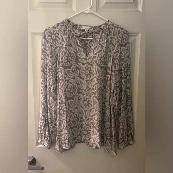 J. Jill Tops - J Jill Lightweight Modal Printed Peasant Blouse, Beige, Gray, Size S